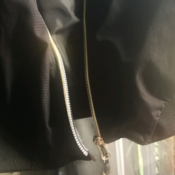 New balance spring jacket - Picture 5 of 6